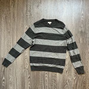 Mens sweatshirt size small